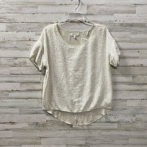 Robbi & Nikki by Robert Rodriguez Cream Textured Blouse with Sheer Open Back